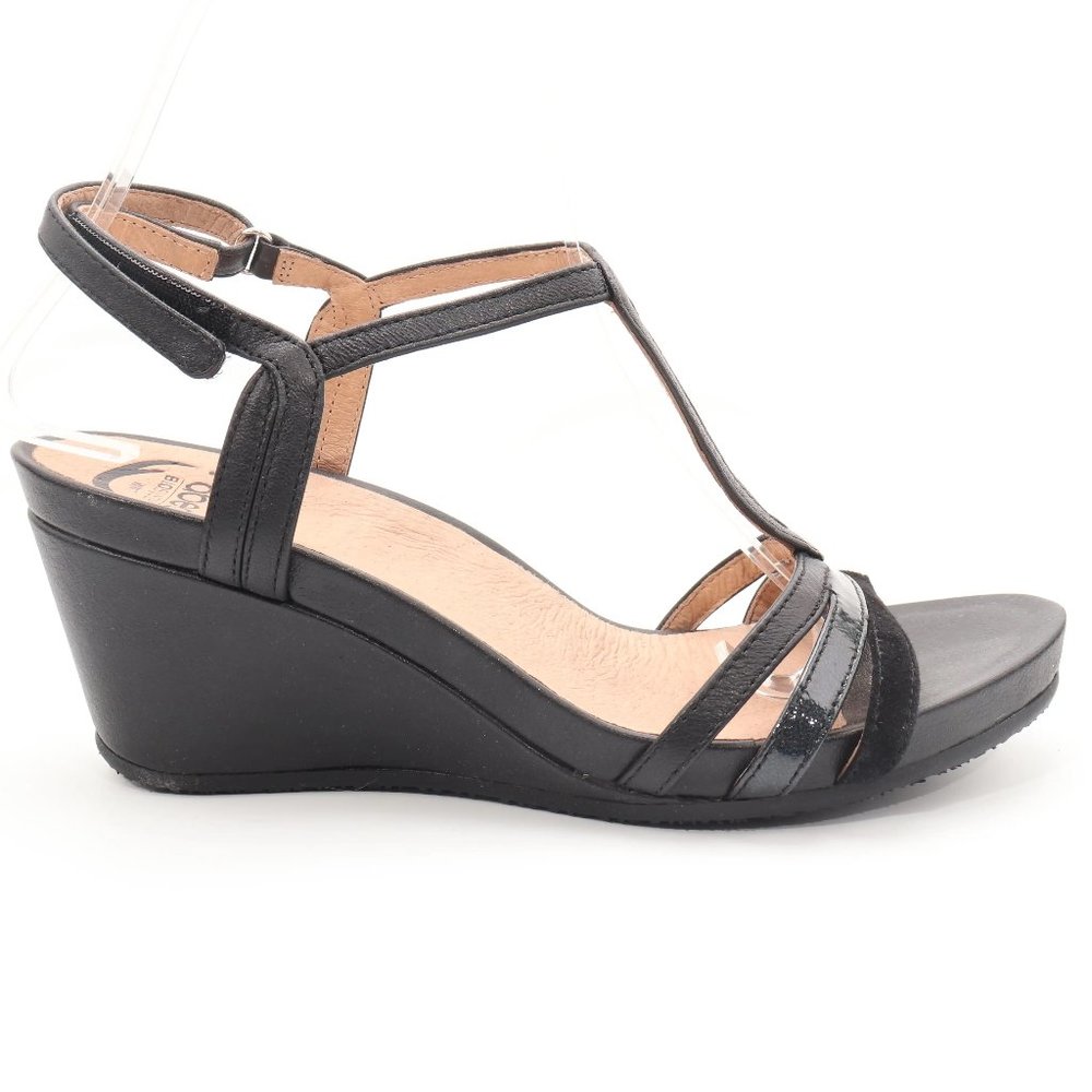 Abeo "Lacey" T-strap sandal - neutral footbed - black - new in box